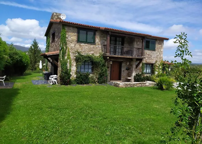 Camino Da Vieira Hostel